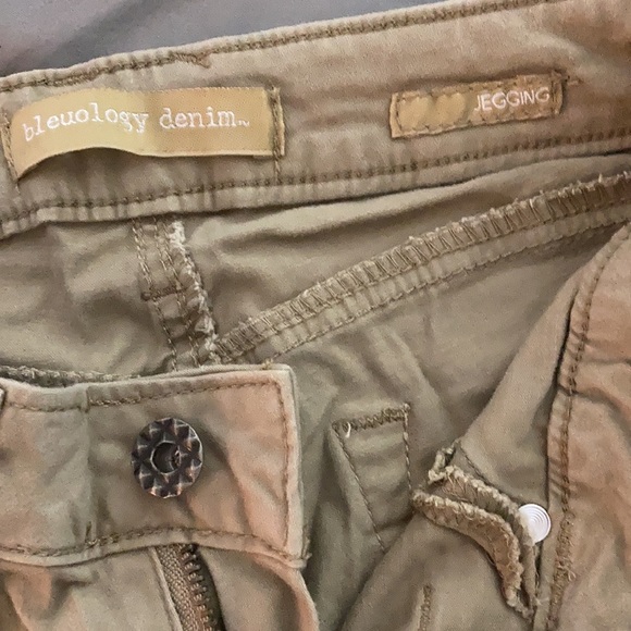 Khaki colored super slim jagging Bleuogy denim - Picture 7 of 8